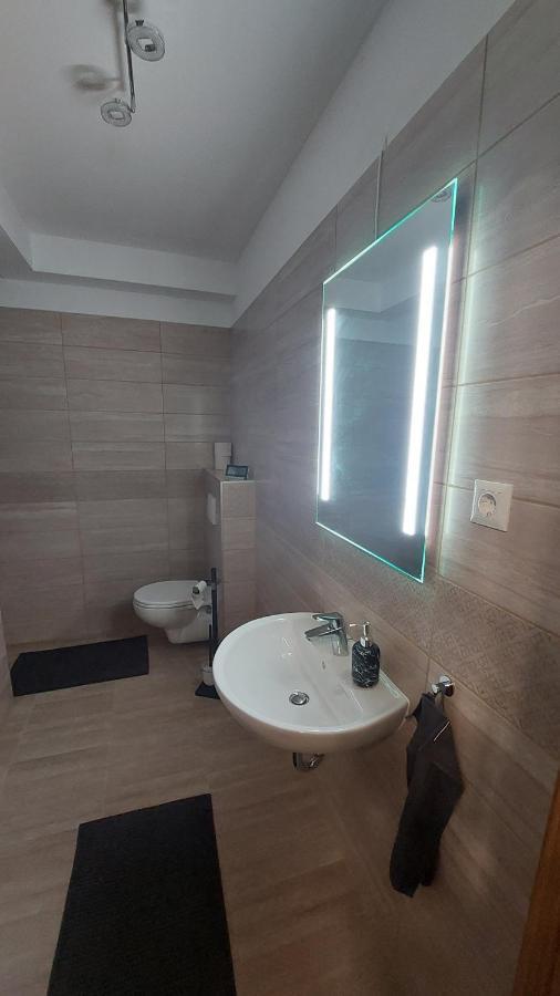 N&Z Apartman Close To The Downtown Apartment Budapest Bagian luar foto