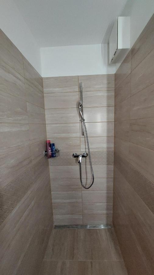 N&Z Apartman Close To The Downtown Apartment Budapest Bagian luar foto