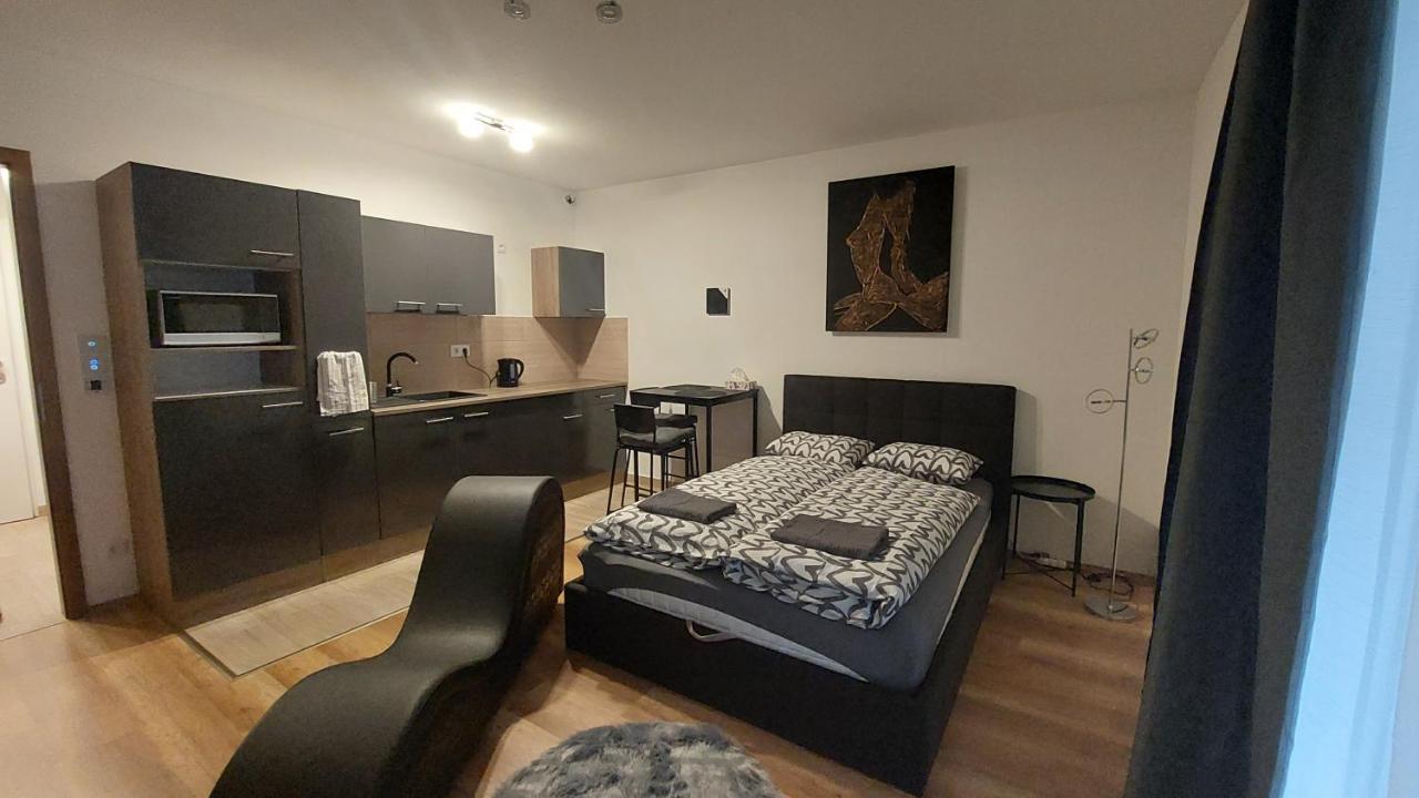 N&Z Apartman Close To The Downtown Apartment Budapest Bagian luar foto